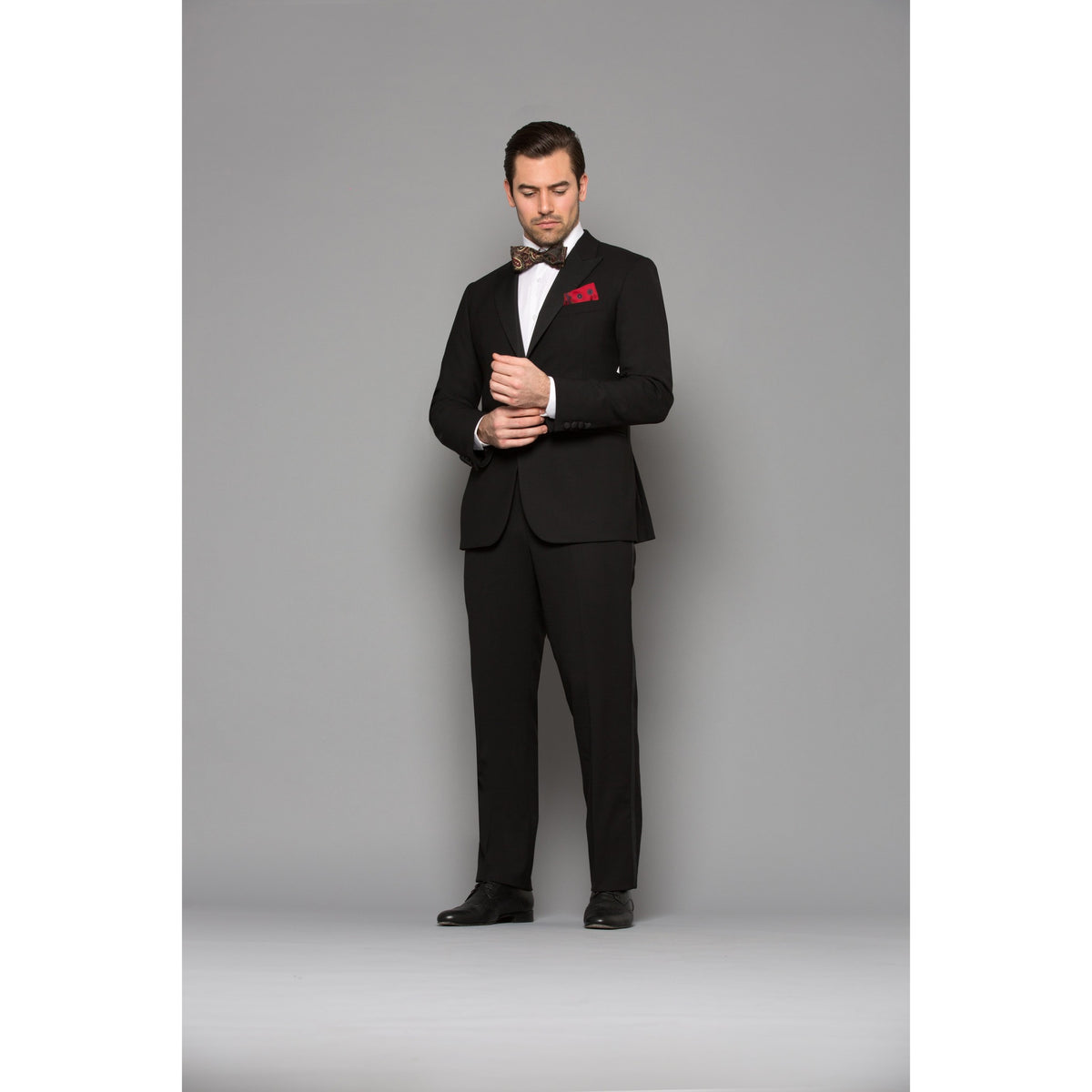 Peak Lapel Chelsea Tuxedo – Martin Greenfield Clothiers